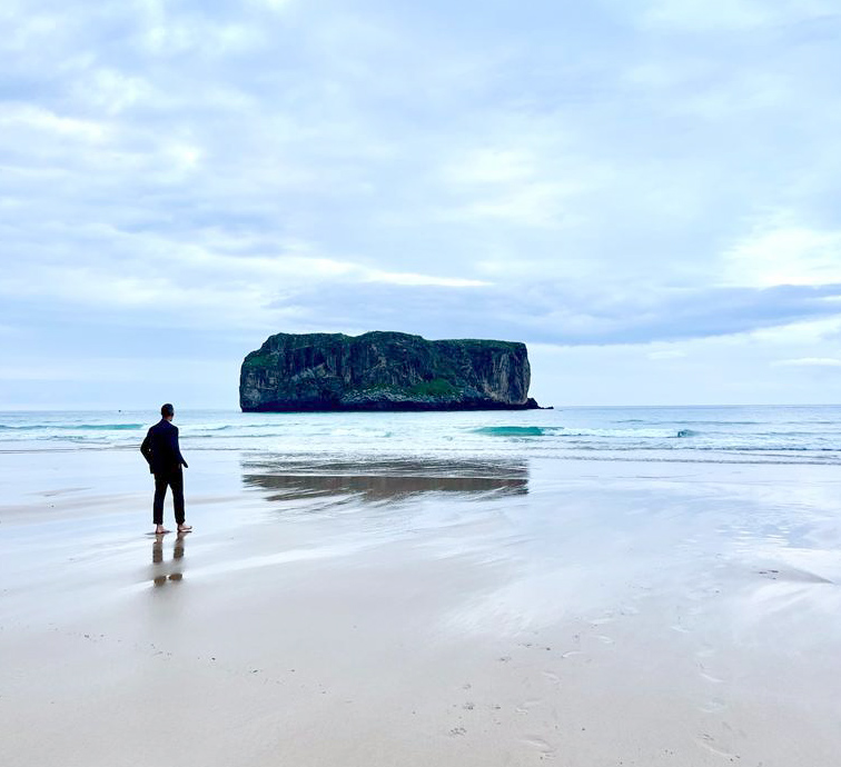 Nuestra Mirada Mr Change